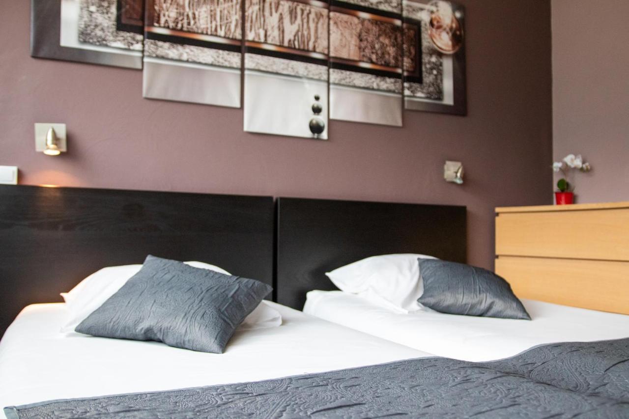 סבינס Hotel Les Flots Bleus מראה חיצוני תמונה