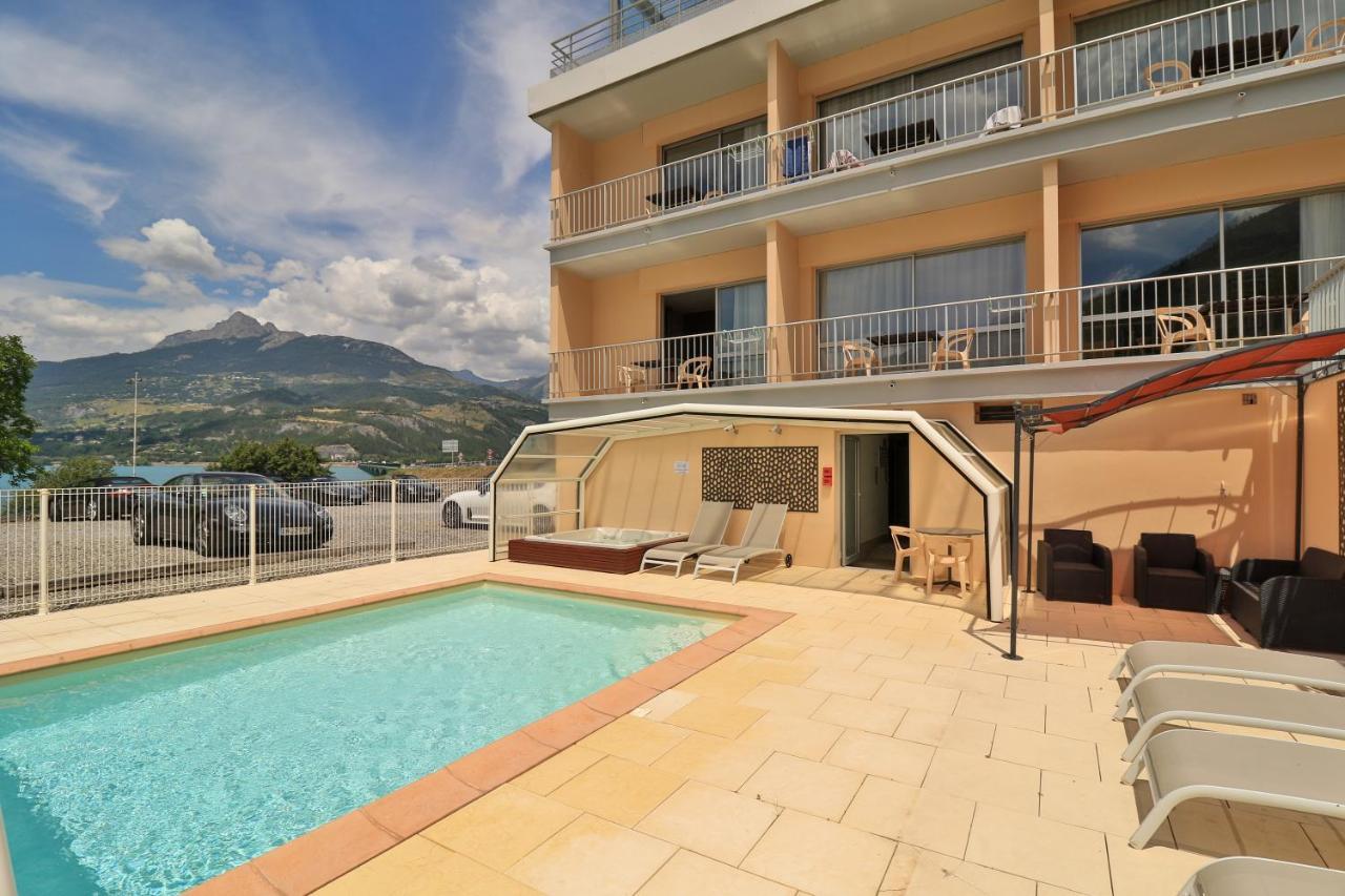 סבינס Hotel Les Flots Bleus מראה חיצוני תמונה