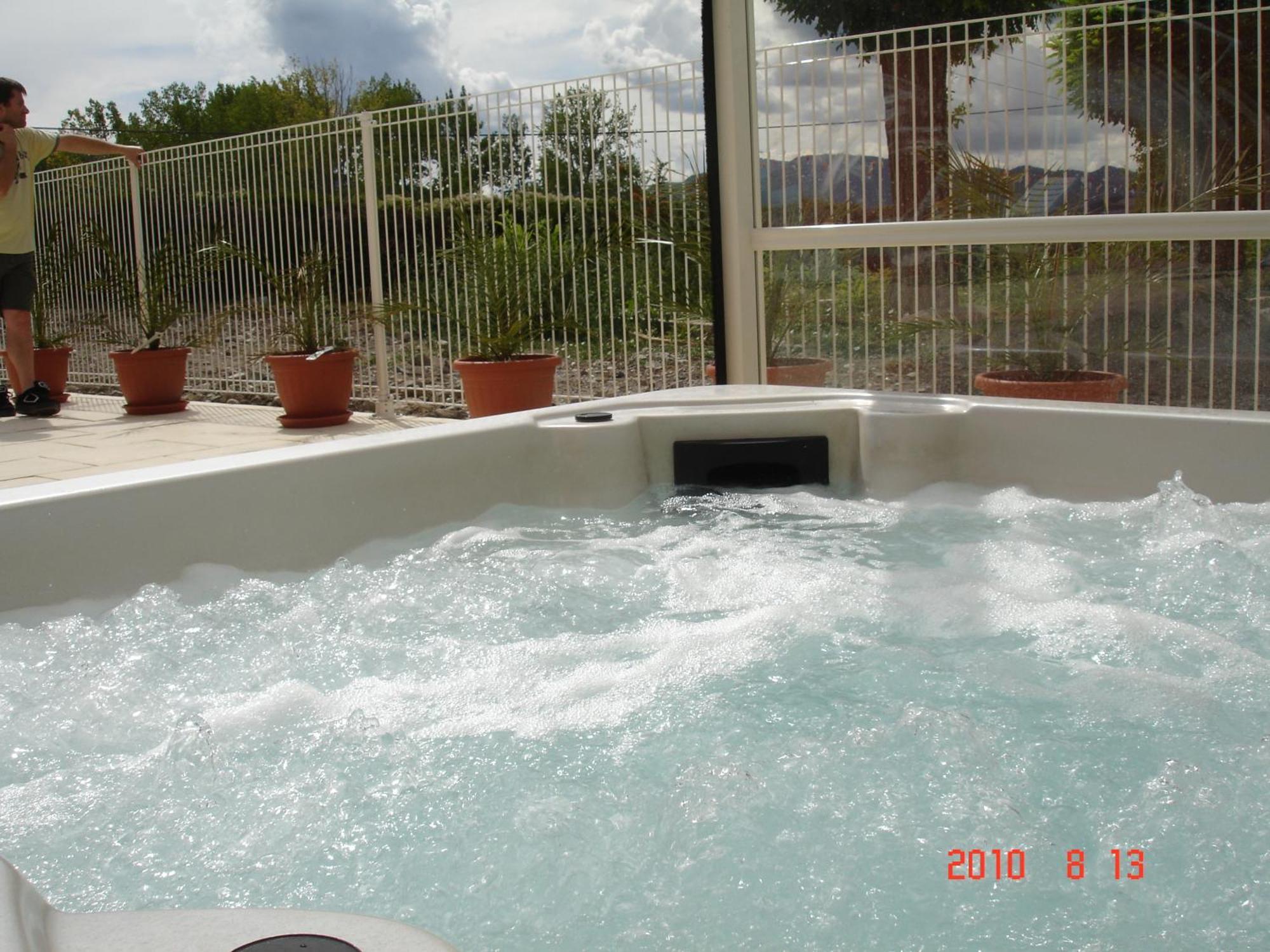 סבינס Hotel Les Flots Bleus מראה חיצוני תמונה